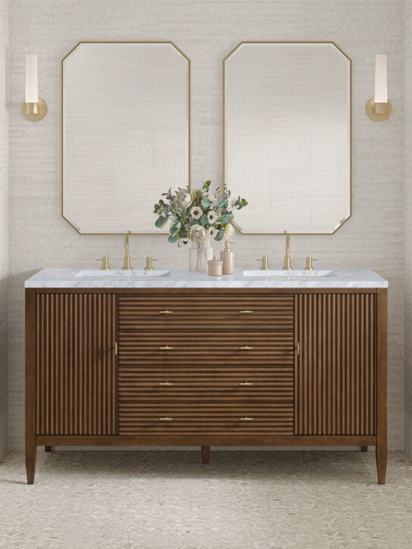 Cabinets & Hardware